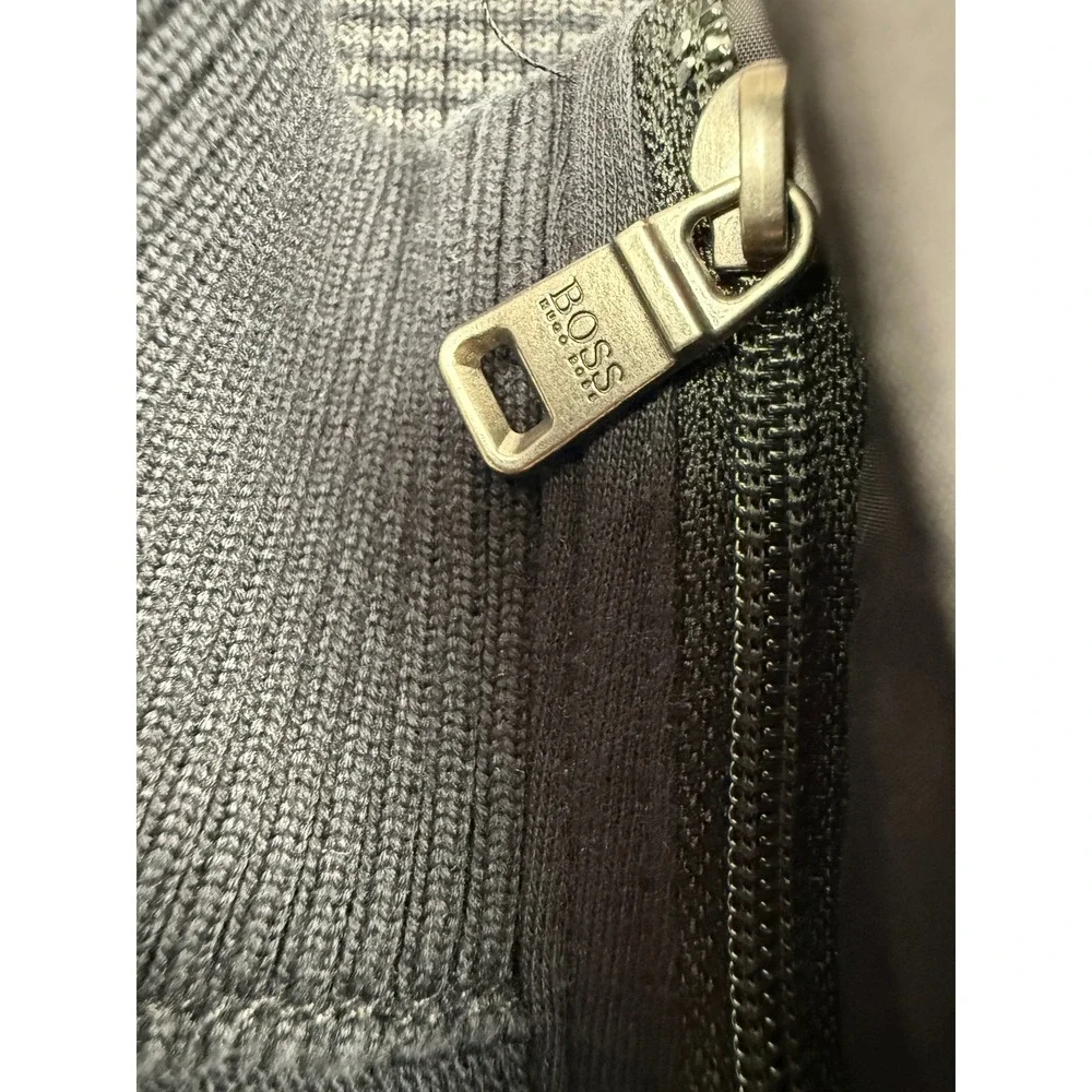 Hugo Boss Mens L Regular Fit Quarter Zip Pullover Black Shoulder Overlay Sweater